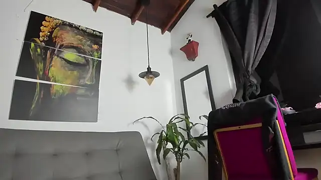 Layla 707 online show from March 2025 12:49:01 AM