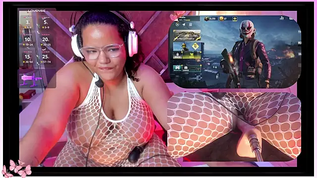 MhiaRey online show from October 2025 01:09:01 PM