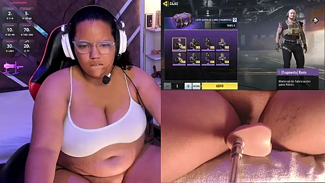 MhiaRey online show from October 2025 12:39:02 PM