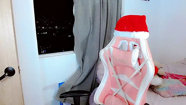 Snapshot of Kylie_martinez chatting on January 2025 05:01:01 AM Kylie martinez online show from January 2025 05:01:01 AM