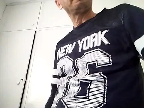 Snapshot of kopgelhadi chatting on December 2024 08:33:02 AM kopgelhadi online show from December 2024 08:33:02 AM