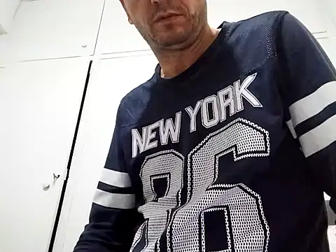 Snapshot of kopgelhadi chatting on December 2024 09:31:02 PM kopgelhadi online show from December 2024 09:31:02 PM