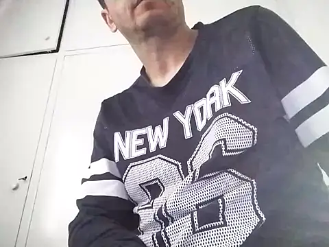 Snapshot of kopgelhadi chatting on January 2025 08:03:01 AM kopgelhadi online show from January 2025 08:03:01 AM