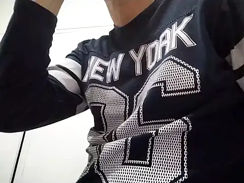 Snapshot of kopgelhadi chatting on January 2025 07:21:01 PM kopgelhadi online show from January 2025 07:21:01 PM