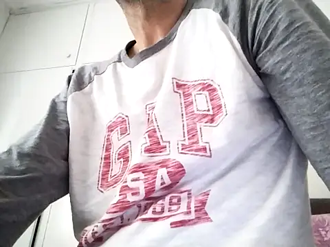 Snapshot of kopgelhadi chatting on February 2025 08:07:02 AM kopgelhadi online show from February 2025 08:07:02 AM