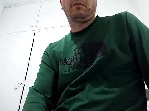 Snapshot of kopgelhadi chatting on February 2025 05:09:01 PM kopgelhadi online show from February 2025 05:09:01 PM