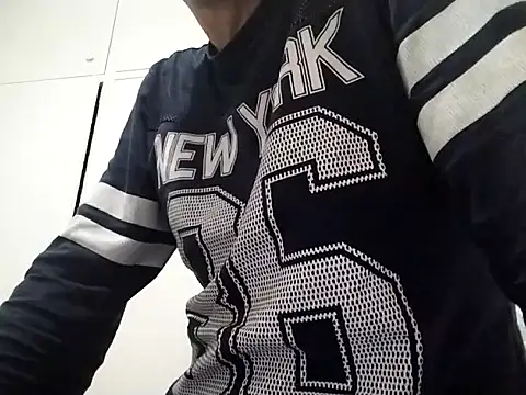 Snapshot of kopgelhadi chatting on March 2025 05:23:02 PM kopgelhadi online show from March 2025 05:23:02 PM