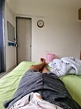 vivanpraj999 online show from November 2025 04:36:02 AM