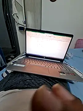 vivanpraj999 online show from November 2025 03:29:02 PM