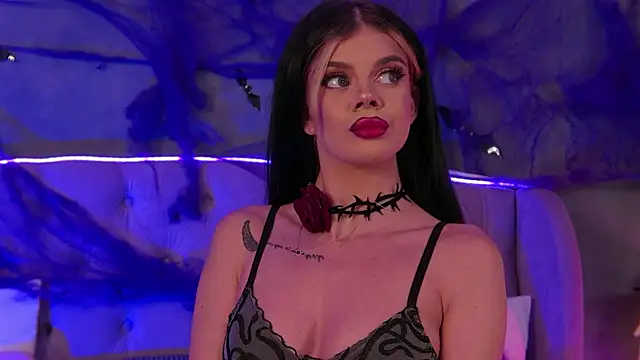 IvyRaven online show from October 2025 05:46:01 PM