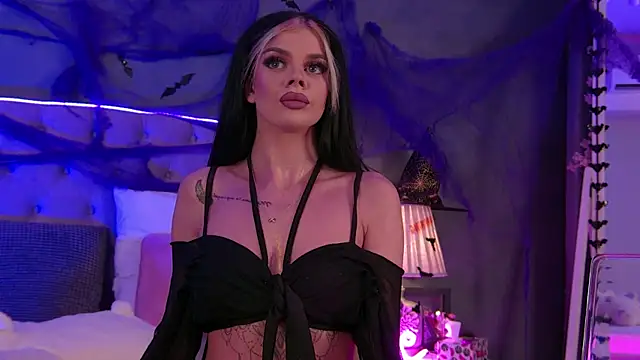 IvyRaven online show from October 2025 06:42:01 PM