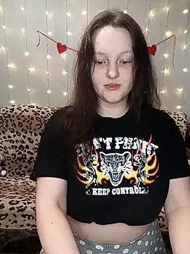 Aria  Dark online show from March 2025 08:11:01 PM