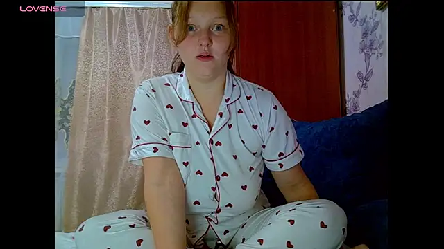 Aria  Dark online show from September 2025 10:34:02 PM