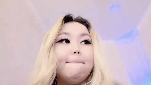 amelia sunlight online show from February 2025 03:47:02 AM