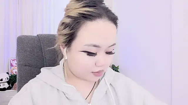 amelia sunlight online show from March 2025 02:37:02 AM