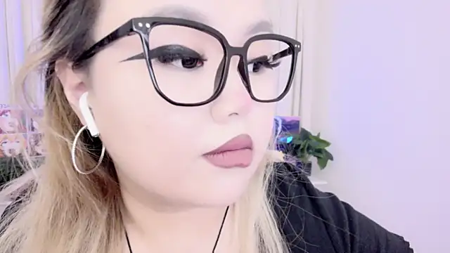 amelia sunlight online show from March 2025 11:45:02 PM