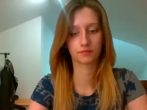 LUNA delight online show from February 2025 07:10:02 PM