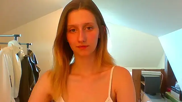 LUNA delight online show from March 2025 02:45:01 PM