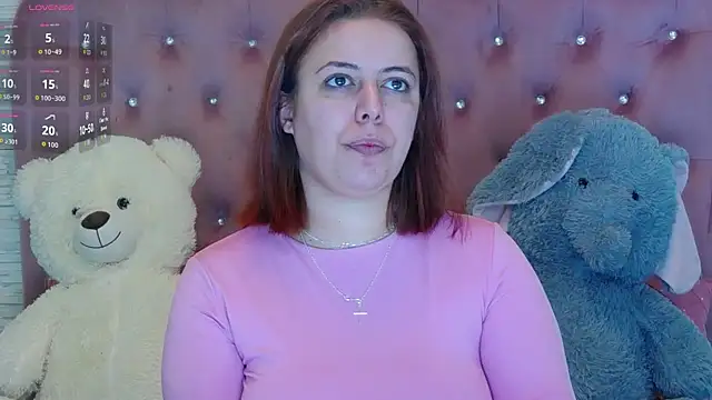 SophiaStarr online show from November 2025 08:41:02 PM