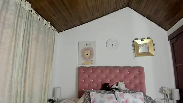 CelessteRedds online show from September 2025 11:21:02 AM