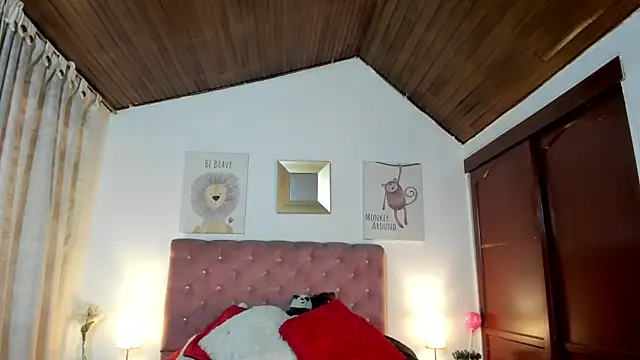 CelessteRedds online show from April 2026 11:33:01 AM