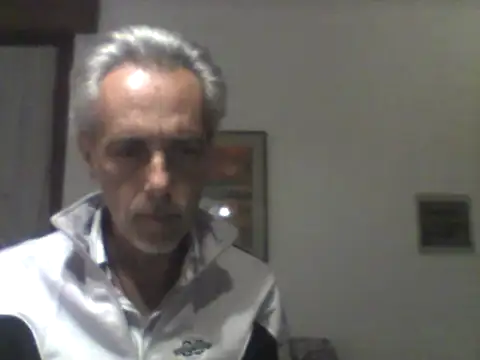 Snapshot of lombardodop73 chatting on May 2026 07:08:01 PM lombardodop73 online show from May 2026 07:08:01 PM
