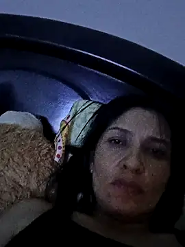 Snapshot of Slut_Milf_ chatting on January 2025 01:56:02 AM Slut Milf online show from January 2025 01:56:02 AM