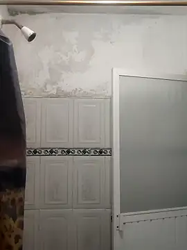 Snapshot of Slut_Milf_ chatting on September 2025 05:26:03 PM Slut Milf online show from September 2025 05:26:03 PM