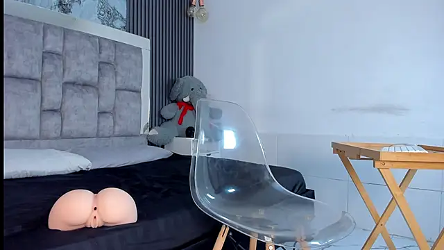 Snapshot of _miguel0 chatting on January 2025 04:08:01 PM miguel0 online show from January 2025 04:08:01 PM