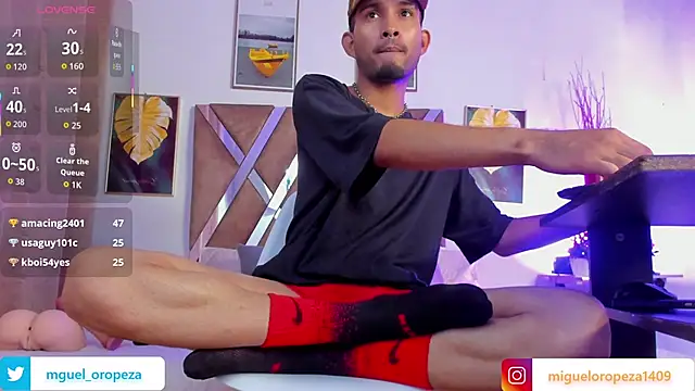 Snapshot of _miguel0 chatting on September 2025 03:01:01 PM miguel0 online show from September 2025 03:01:01 PM