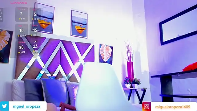 Snapshot of _miguel0 chatting on October 2025 08:08:02 PM miguel0 online show from October 2025 08:08:02 PM