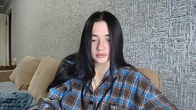 Liana diva online show from January 2026 06:42:02 PM