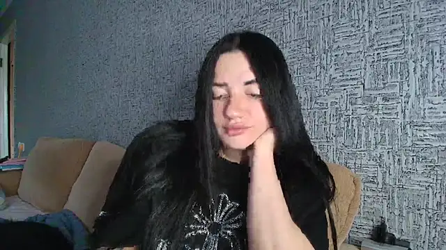 Liana diva online show from April 2026 01:27:02 PM