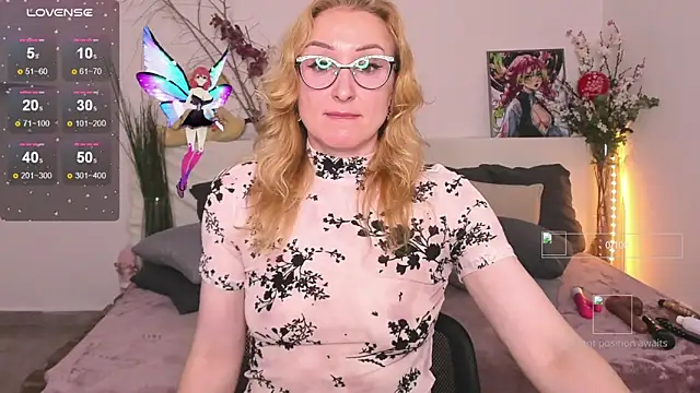 MadissonKiss online show from September 2025 12:43:01 AM