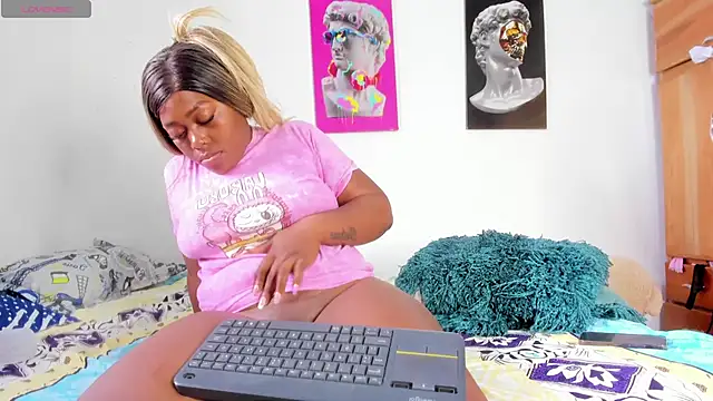 Lilybaudinx96 online show from October 2025 08:17:02 PM