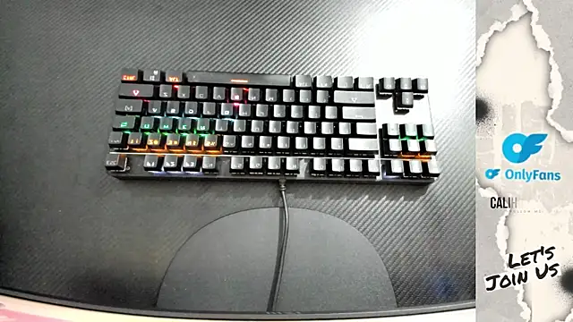 Calihotcaliente277 online show from October 2025 11:29:01 AM