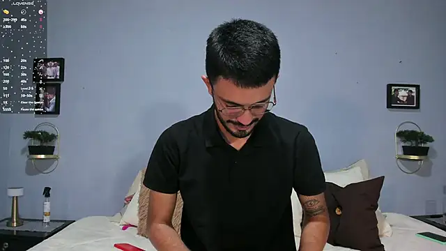 ETHAN ADAM online show from January 2025 05:21:02 AM