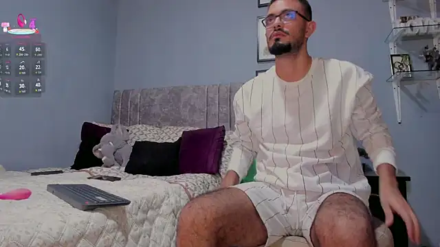 ETHAN ADAM online show from February 2026 01:02:01 AM