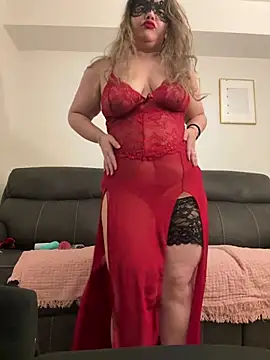 Snapshot of famous_indian_girl chatting on February 2025 05:18:01 AM famous indian girl online show from February 2025 05:18:01 AM