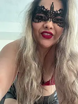 Snapshot of famous_indian_girl chatting on March 2025 04:53:01 PM famous indian girl online show from March 2025 04:53:01 PM