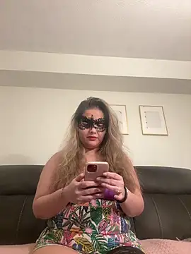 Snapshot of famous_indian_girl chatting on March 2025 04:23:02 AM famous indian girl online show from March 2025 04:23:02 AM