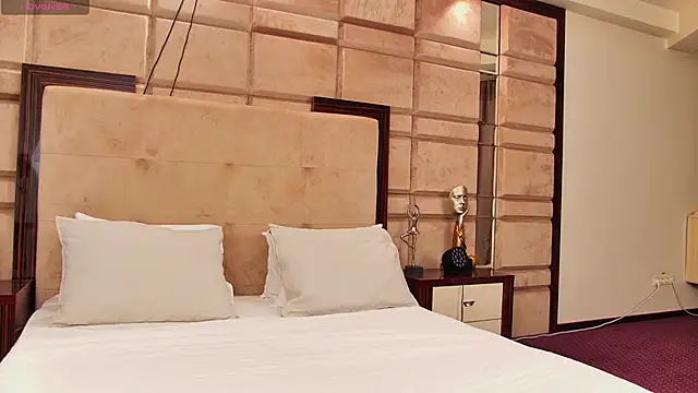 CassieFox  online show from January 2025 07:38:01 PM