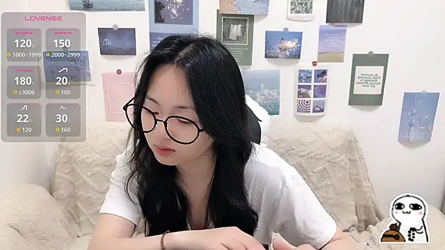 LiLiYbaby online show from February 2026 06:18:02 AM