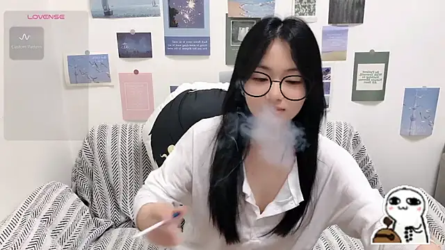 LiLiYbaby online show from June 2026 06:39:01 AM