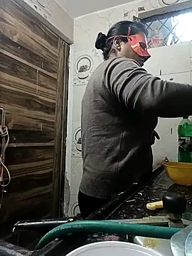 Punjabi beauty123 online show from December 2025 08:12:01 AM