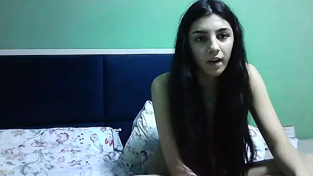 Ahotkittyxxx online show from December 2024 01:54:01 PM