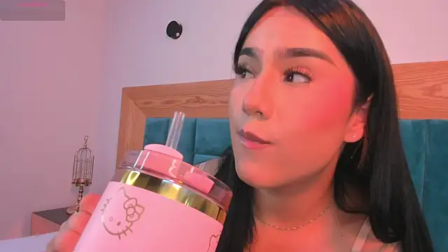 AssQueen18 online show from October 2025 12:04:02 PM