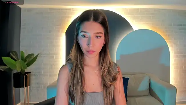 TaraLawrence online show from October 2025 03:39:02 AM