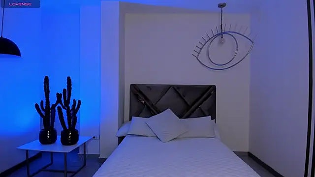 AlanaCraft online show from November 2025 12:15:01 PM