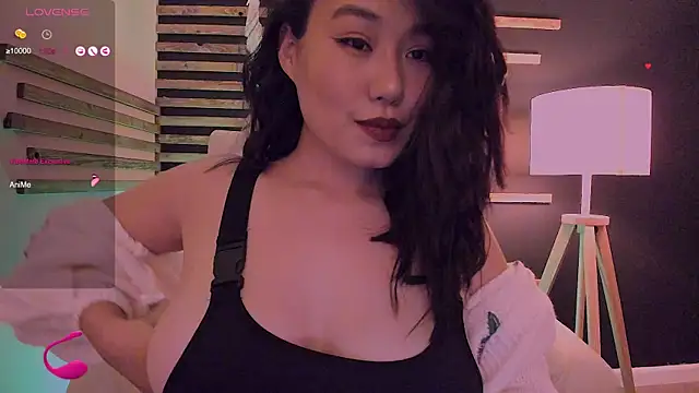kimmy chi  online show from January 2025 06:10:01 PM